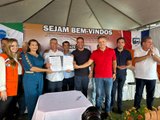 Néa do Geo assina ordem de seviço para reconstrução de 85 casas no Distrito de Canastra