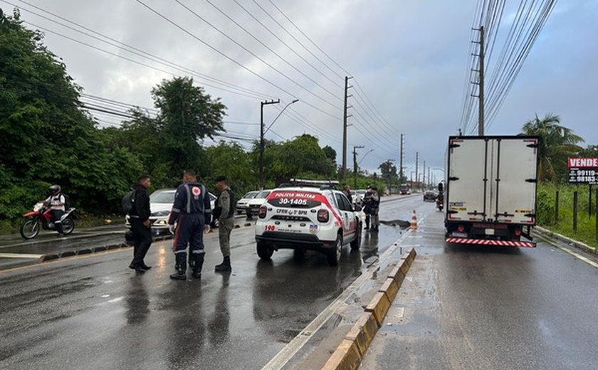 Acidente Grave na Avenida Menino Marcelo deixa Casal Morto
