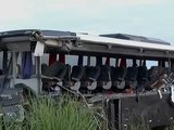 Acidente entre ônibus de estudantes e caminhão deixa 12 mortos e 11 feridos no interior de São Paulo