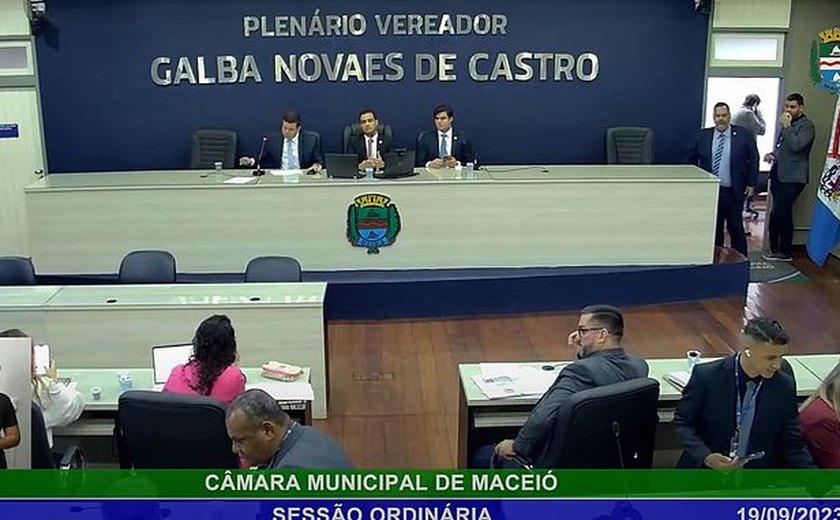 Vereadores de Maceió aprovam reajuste de 26,29% nos próprios salários; novo valor é de quase R$ 19 mil