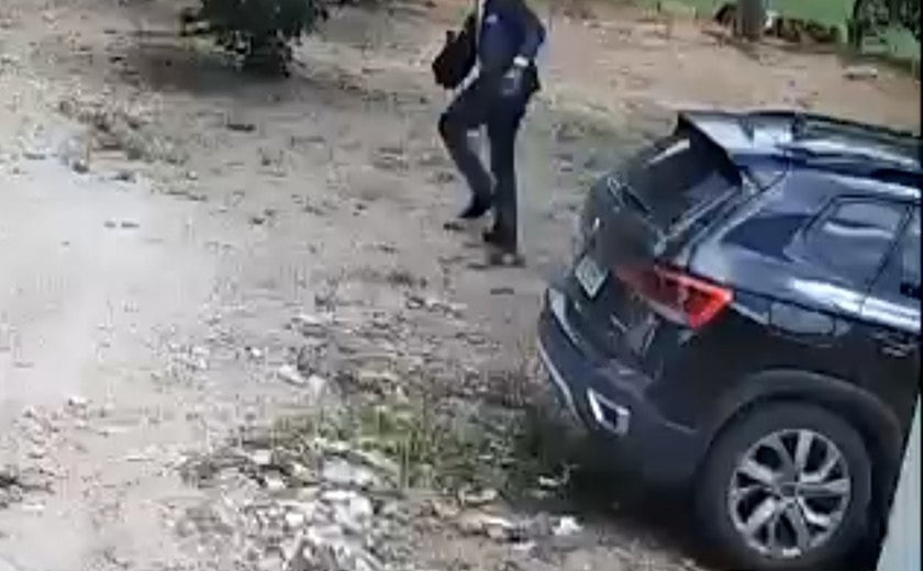 Suspeito que havia abandonado um carro com 109 kg de maconha é preso após perseguição em União dos Palmares
