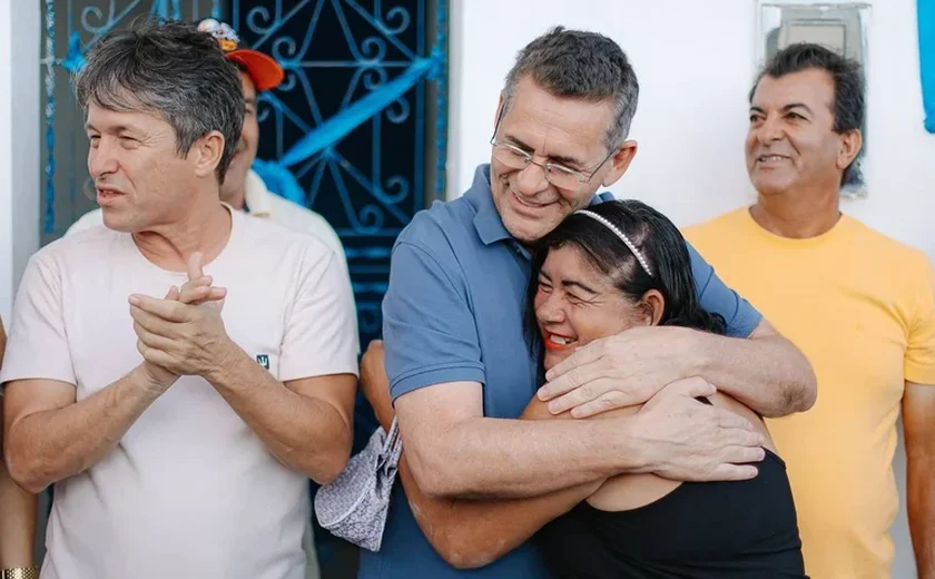 Geo Cruz realiza mais uma entrega pelo programa Minha Casa Nova