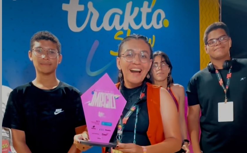 Professora de União dos Palmares é destaque com o prêmio 'Professores de Impacto' no Trakto Show