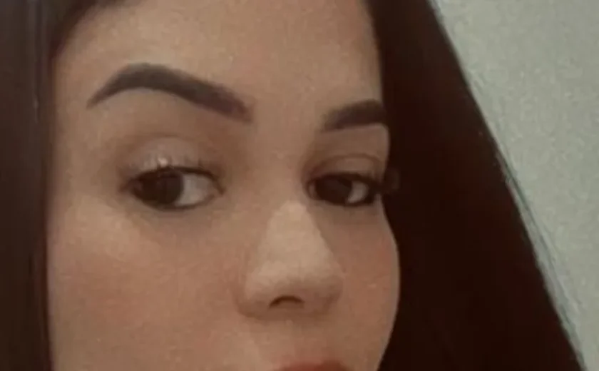 Mulher morre em grave colisão entre motos na Avenida Durval de Góes Monteiro, em Maceió