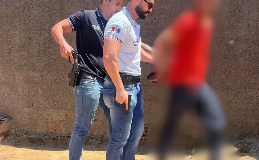 Homem é preso após matar vizinho a golpes de enxada por ciúmes em Arapiraca