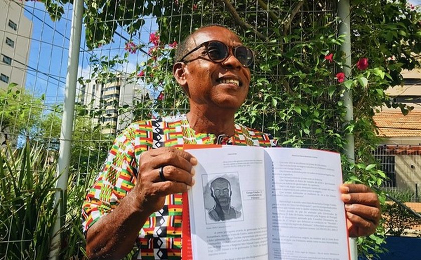 Professor Zezito Araújo recebe título de Doutor Honoris Causa da Ufal