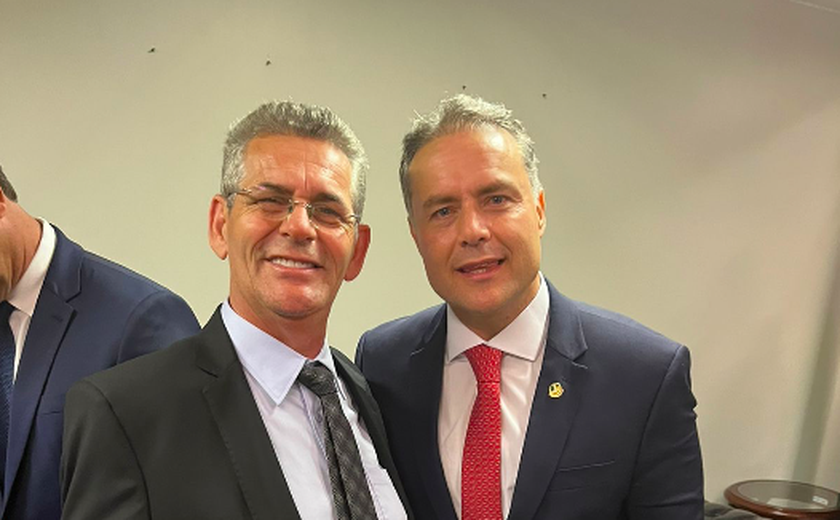 Geo Cruz prestigia posse do Senador Renan Filho, em Brasília