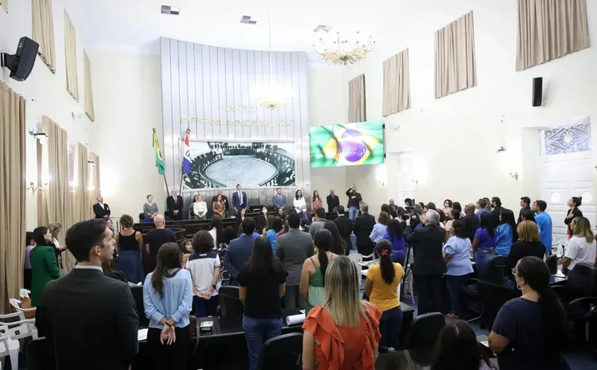 Assembleia Legislativa realiza sessão especial voltada para o Transtorno do Espectro Autista (TEA), em Alagoas