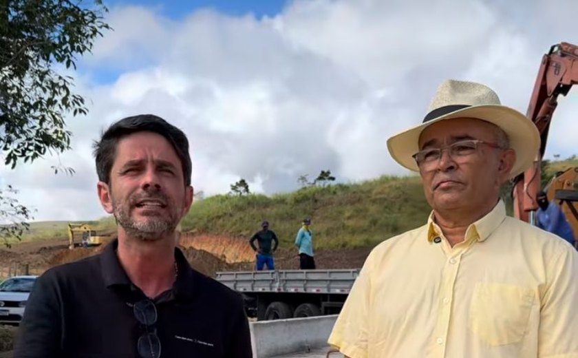 Junior Menezes acompanha recuperação de ponte na zona rural de União dos Palmares