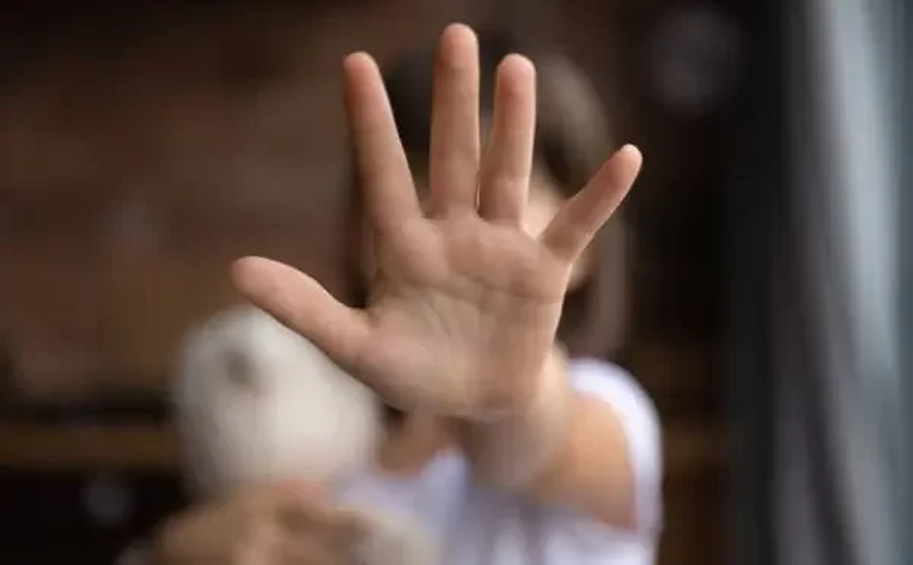 Homem é preso após estuprar sua sobrinha de sete anos por diversas vezes