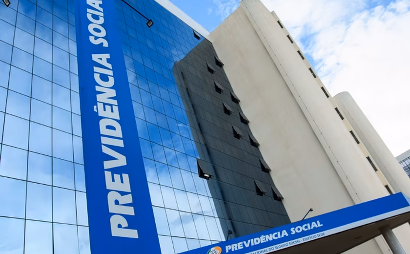 INSS: para 43%, governo Lula é responsável por aumento nas fraudes