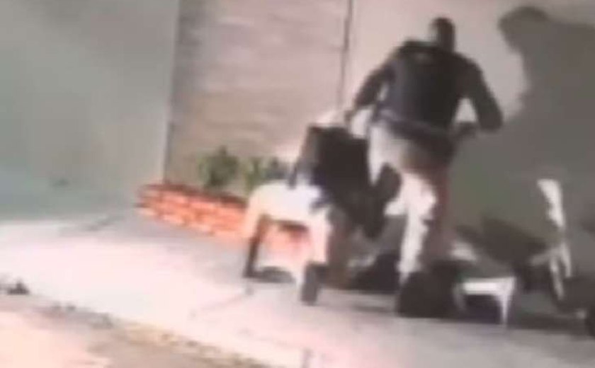 Jovem é internado em UTI após ter órgãos perfurados durante abordagem policial