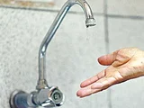 Verde Alagoas: reparo em adutora paralisa abastecimento no Centro da cidade