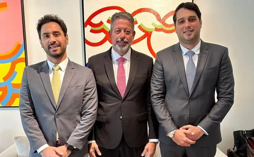 Prefeito de Santana do Mundaú participa de mobilização em Brasília