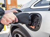 Alagoas aprova lei que facilita instalação de carregadores para carros elétricos em condomínios