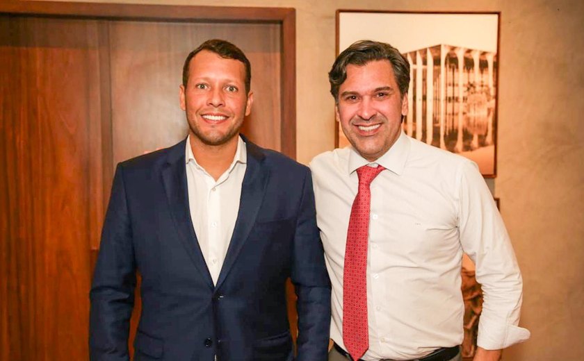 Remi Filho reafirma parceria com deputado Isnaldo Bulhões