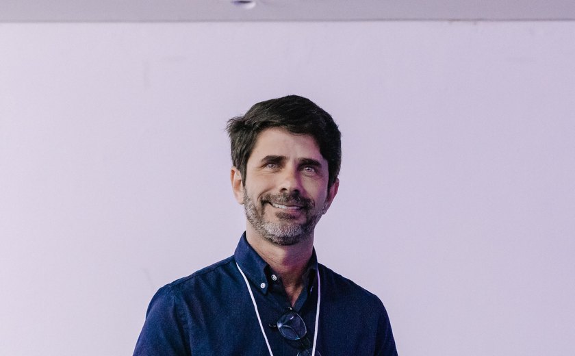 Junior Menezes recebe título de Prefeito Inovador em Fórum de Cidades Digitais e Inteligentes