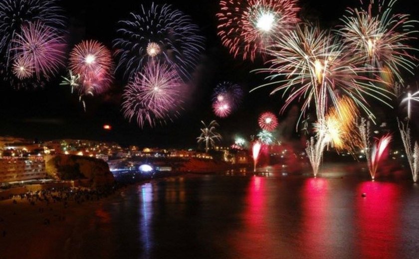 Cibele Moura anuncia fim dos fogos com estampido em Alagoas a partir de 2026