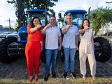 Governo de Alagoas entrega tratores para atender agricultores familiares em União e mais três municípios