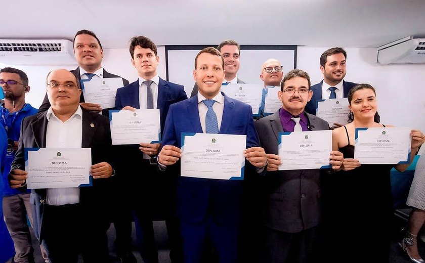 Remi Filho é diplomado prefeito de Murici pela justiça eleitoral