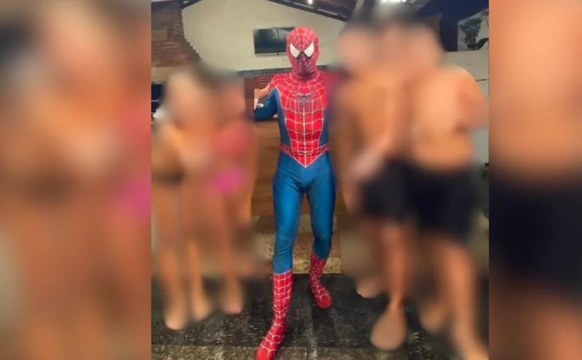 Animador de festas infantis é preso no Rio suspeito de abusar de crianças