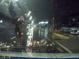 Motociclista causa acidente em alta velocidade ao tentar ultrapassagem em Maceió