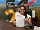 Néa do Geo realiza pagamento do 14º salário aos servidores da educação de Ibateguara