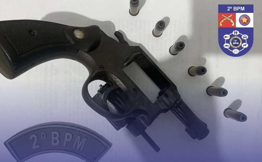 Durante blitz em Mundaú, polícia prende indivíduo por porte ilegal de arma de fogo