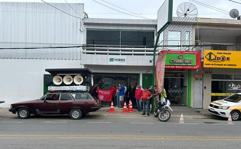 Protesto em frente à sede da Verde Alagoas é marcado por baixa adesão popular em União dos Palmares