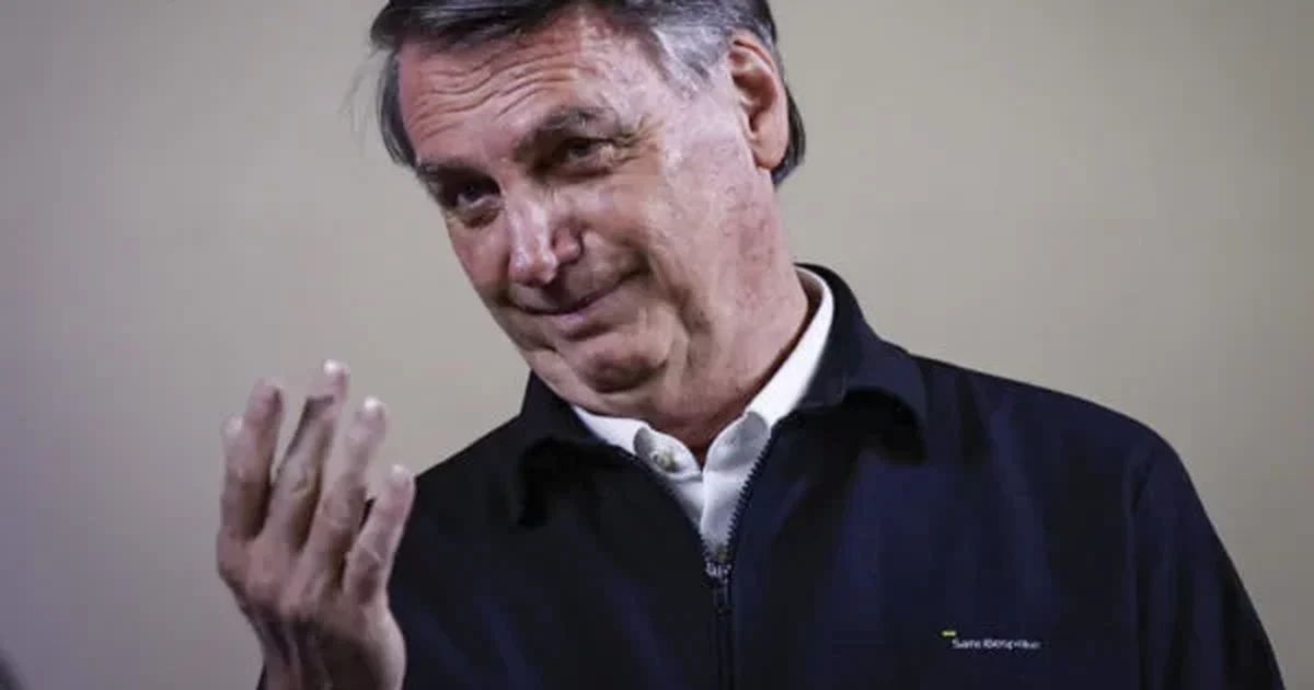 Zona Bolsonaro Se Coloca Como Presidenci Vel Em E Diz Que