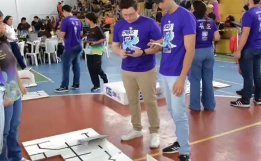 Educação na gestão Júnior Menezes conquista 1º lugar na etapa estadual da Olimpíada Brasileira de Robótica