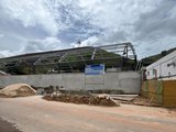 Obras do ginásio e da Escola Monsenhor Clóvis Duarte seguem em ritmo acelerado em Santana do Mundaú