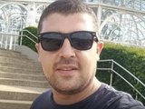 Ex militar morrer após ser forçado a beber ácido durante assalto