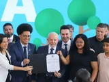 Lula lança programa de urbanização de favelas Periferia Viva