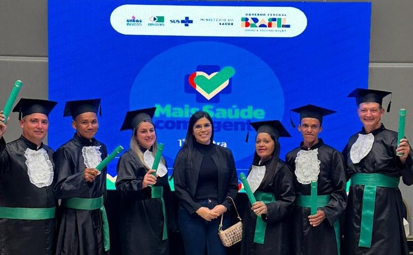Brasília: comitiva de Santana do Mundaú participa de diplomação dos Agentes de Saúde e 1ª Mostra Saúde com Agente