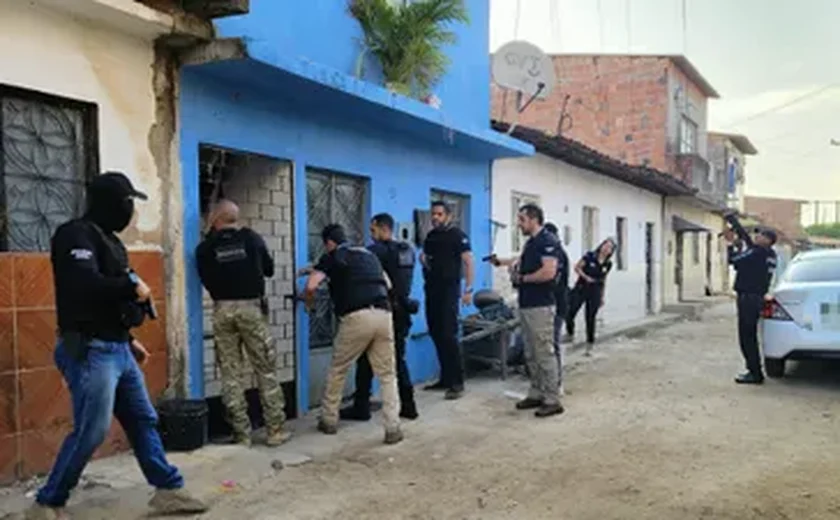Polícia Civil cumpre 45 mandados contra suspeitos de diversos crimes em Alagoas