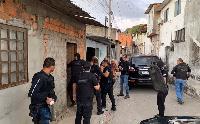 PC desarticula grupos criminosos durante operação em Maceió e cidades do interior de AL