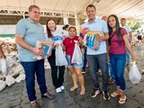 Prefeitura de Murici distribui mais de 20 mil quilos de peixe e cestas nutricionais na Semana Santa
