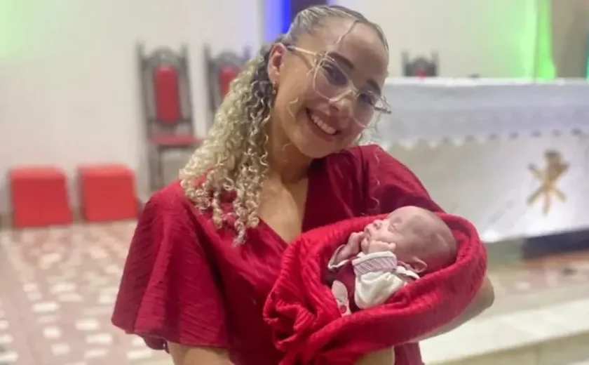 Estudante descobre que se tornou mãe apenas cinco dias após parto inesperado