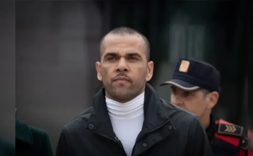 Festa e retorno ao tribunal: a nova rotina de Daniel Alves na Espanha