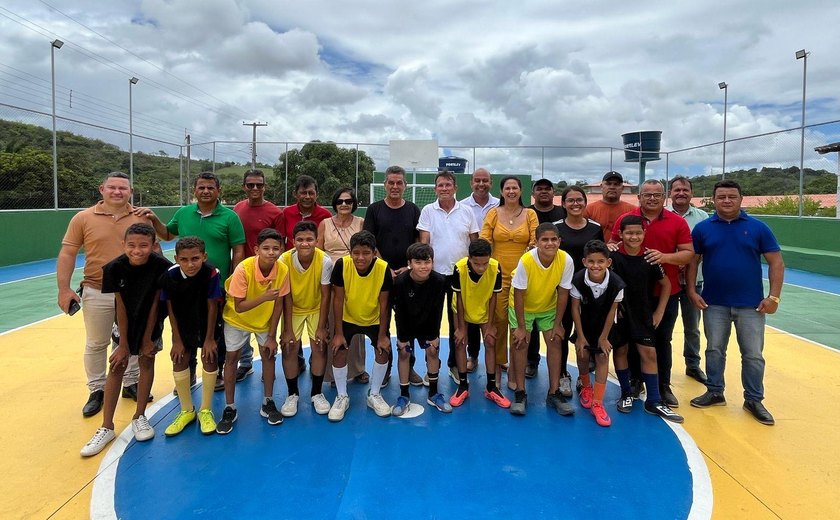 Prefeitura de Branquinha entrega pavimentação e novas quadras esportivas na zona rural
