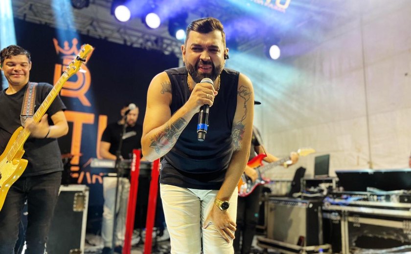 Cantor palmarino Pitu se destaca no cenário musical e se apresenta em Salvador