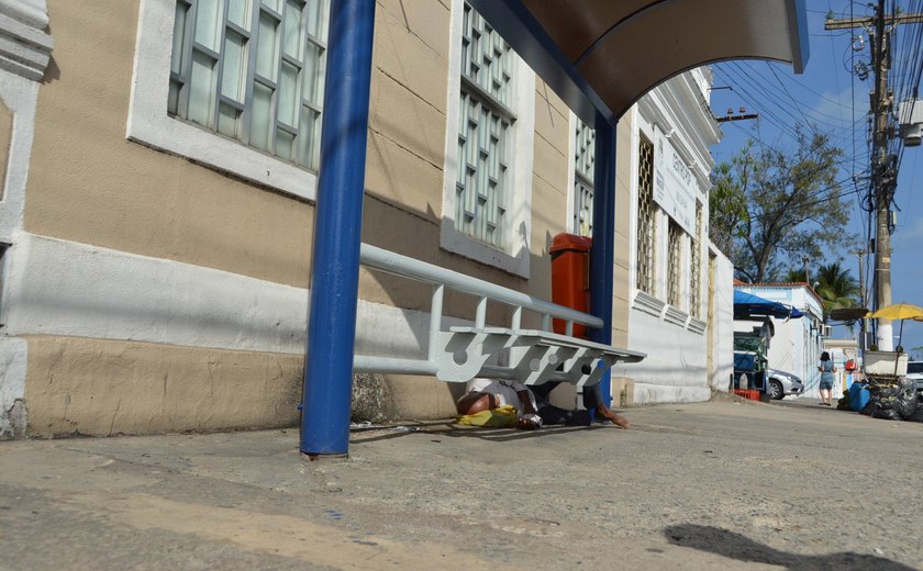 Capacitação sobre acolhimento de pessoas em situação de rua é realizada no Hospital Regional da Mata