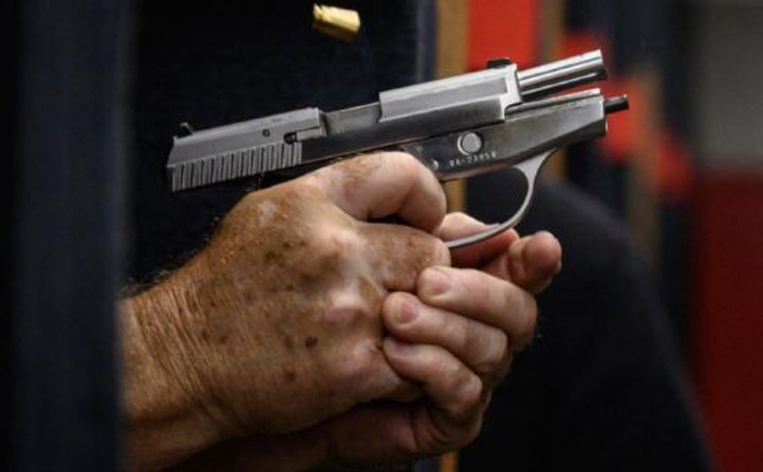 Registro de armas para defesa pessoal diminuiu mais de 80% no governo Lula