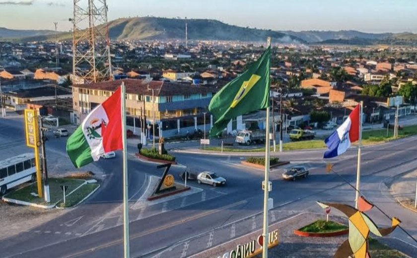 Prefeito Júnior Menezes anuncia asfalto em diversas localidades em União dos Palmares com o Programa Pró-Estrada
