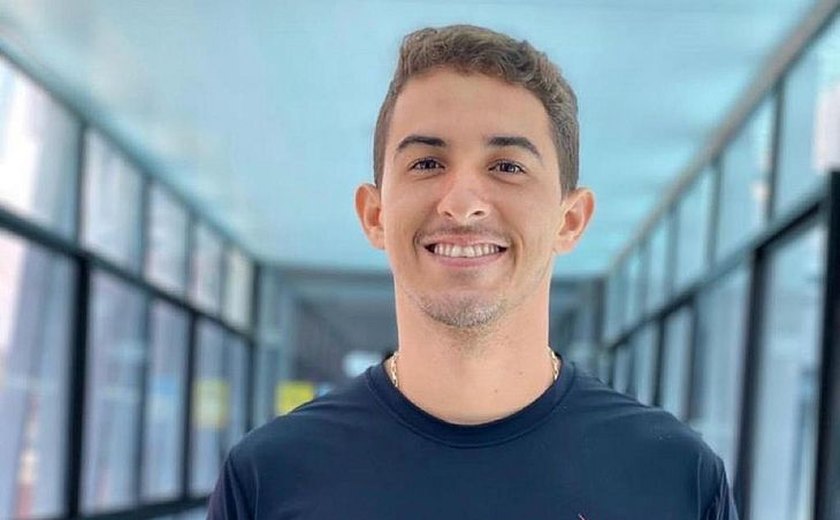 Personal trainer sofre mal súbito e morre na orla de Cruz das Almas, em Maceió