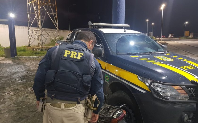 Homem é detido pela PRF com moto adulterada em União dos Palmares/AL