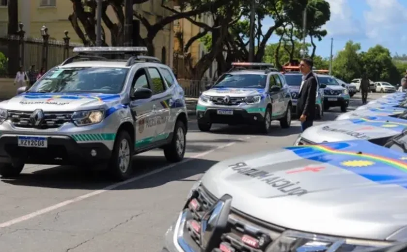 Homem é linchado após matar mulher em praça pública