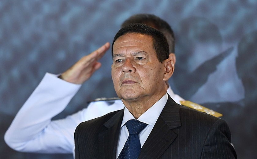 Mourão: Forças Armadas não vão intervir após resultado das eleições