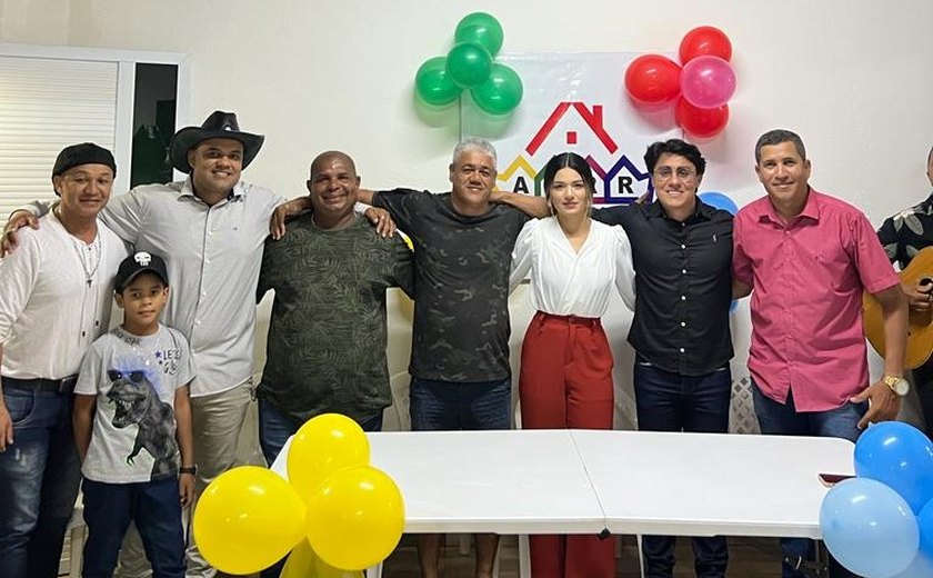 Paulinho participa de reunião de posse da nova diretoria da Associação dos moradores dos recantos e região, em Satuba